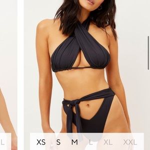 NWT Frankie’s Bikinis Bash Bottom